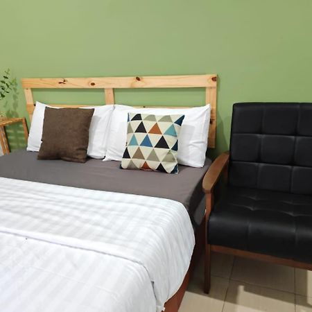Suite Us Guesthouse Kubang Kerian Kota Bharu Bagian luar foto